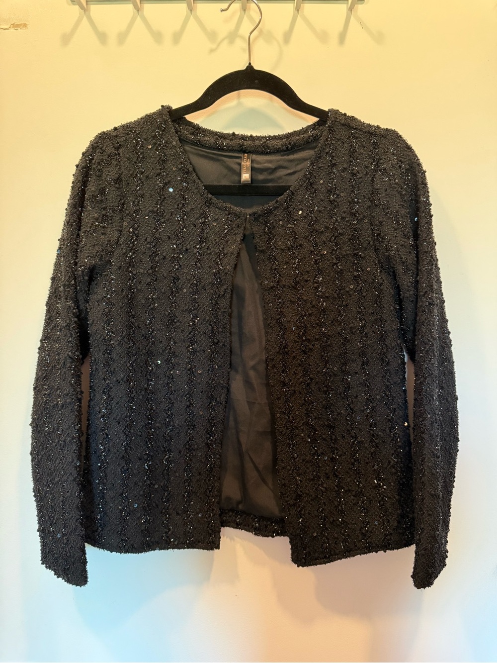 Elegant Black Sequin Bouclé Sweater Jacket
